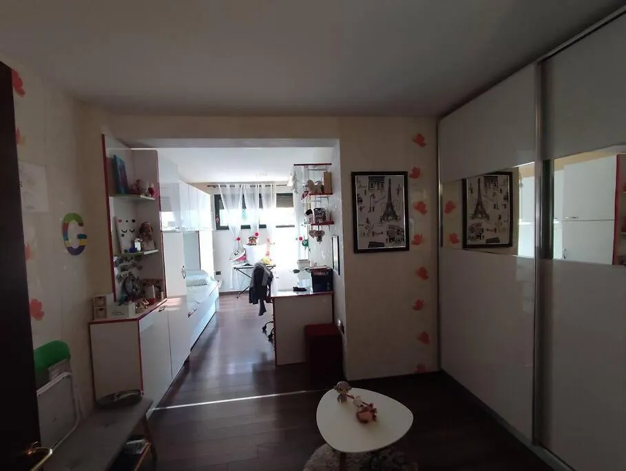 Promenade 3-Bedroom Apartment With Large Balcony. Durrës